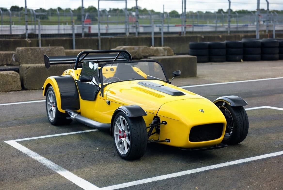 Caterham Seven 620R track-prepared, 2022 — photo 1