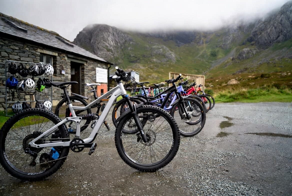 Mountain-bike hire and guiding business, Snowdonia — photo 1