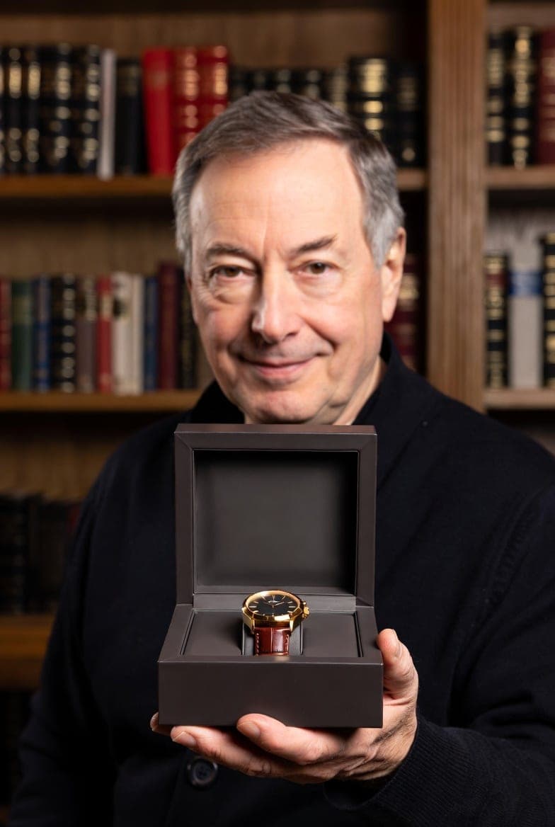 Heritage Gold Dress Watch — Collector’s Box — photo 1